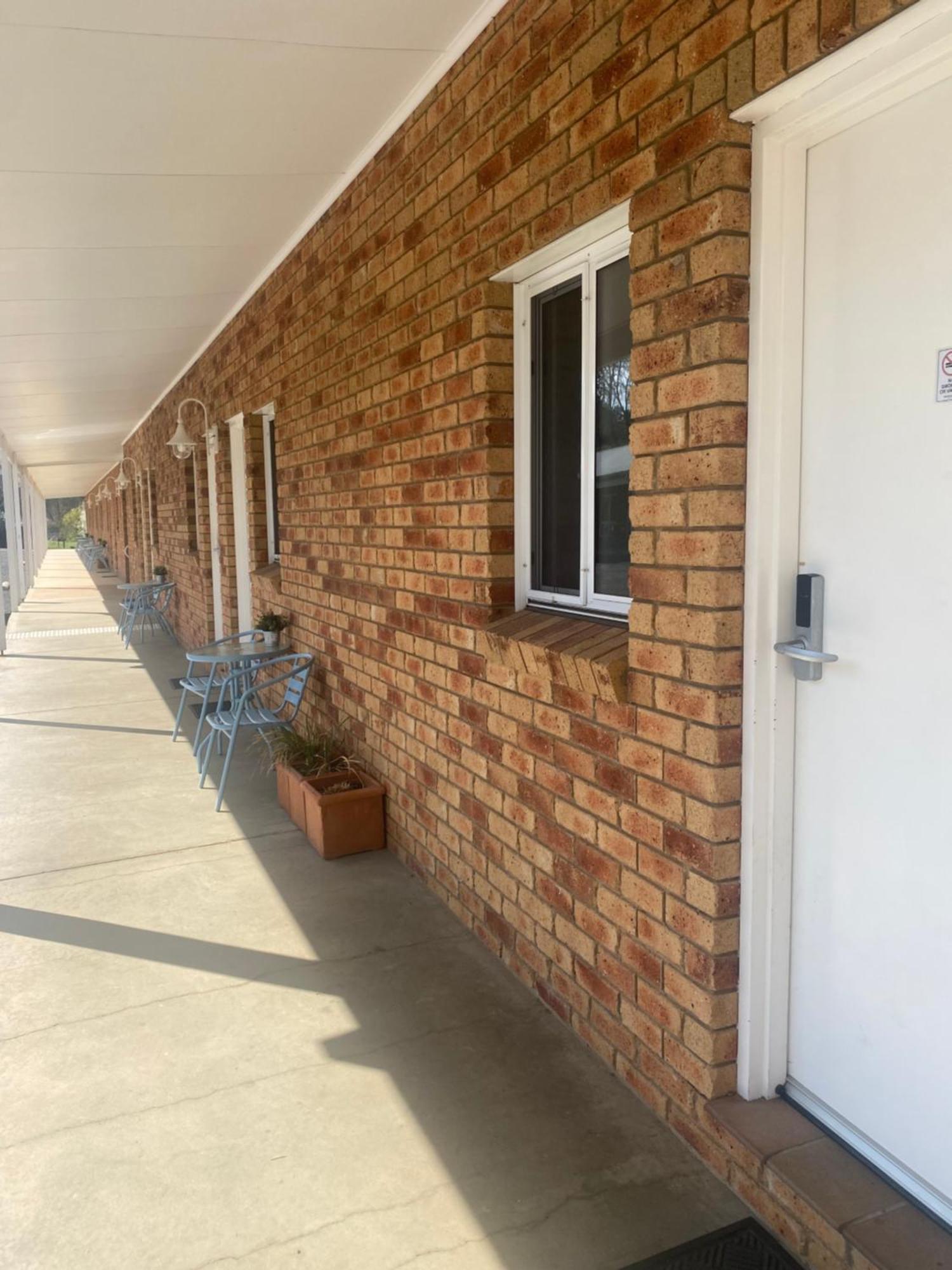 Tumbarumba Motel & Elms Restaurant Exterior foto